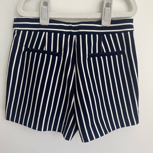Milly Mini striped shorts Size 7/8 - Picture 3 of 6